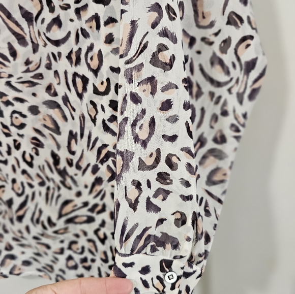 Cabi blouse Sz L - Picture 11 of 11